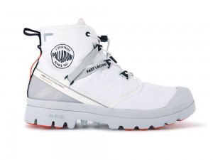 Star White Palladium PAMPA TRAVEL LITE+ WATERPROOF Women High Top Boots Israel | 65340-PEUL